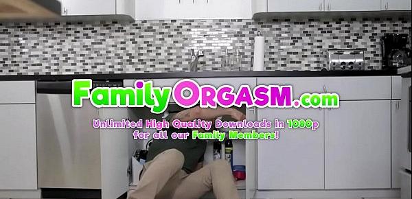  Plumber Uncle Seduced by Penelope White Niece - FamilyOrgasm.com